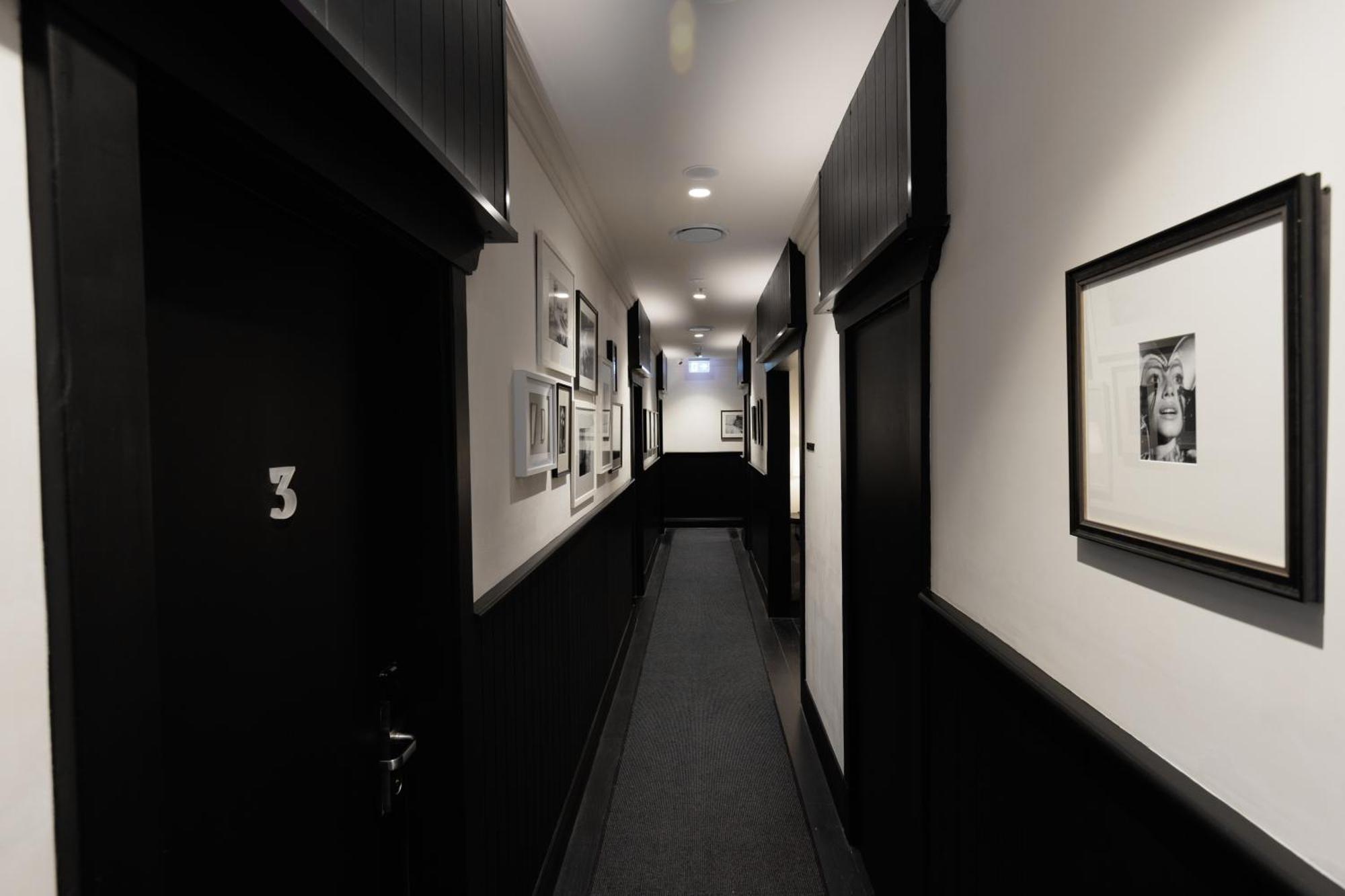 The Strand Hotel Sydney Exteriör bild